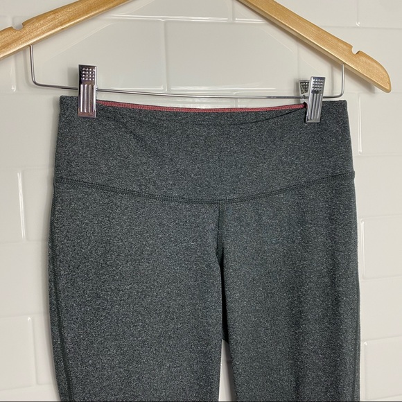 TNA Atmosphere Charcoal Athletic Leggings - Picture 6 of 10